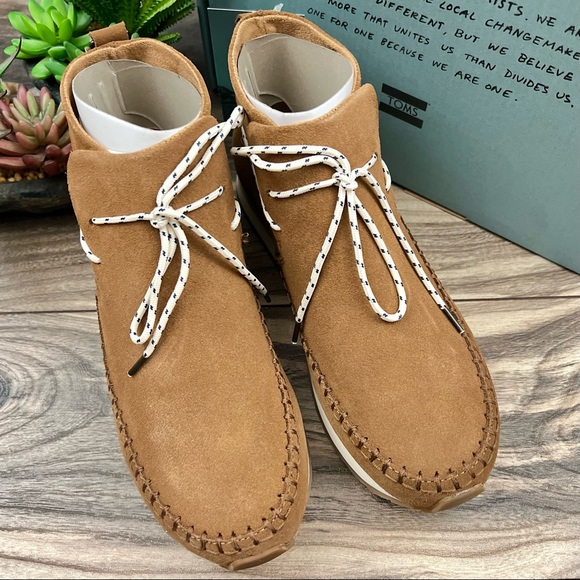 NIB Toms Rio Dark Amber Suede Water Resistant Moccasin Bootie Sneaker 8 38.5 - Picture 2 of 12